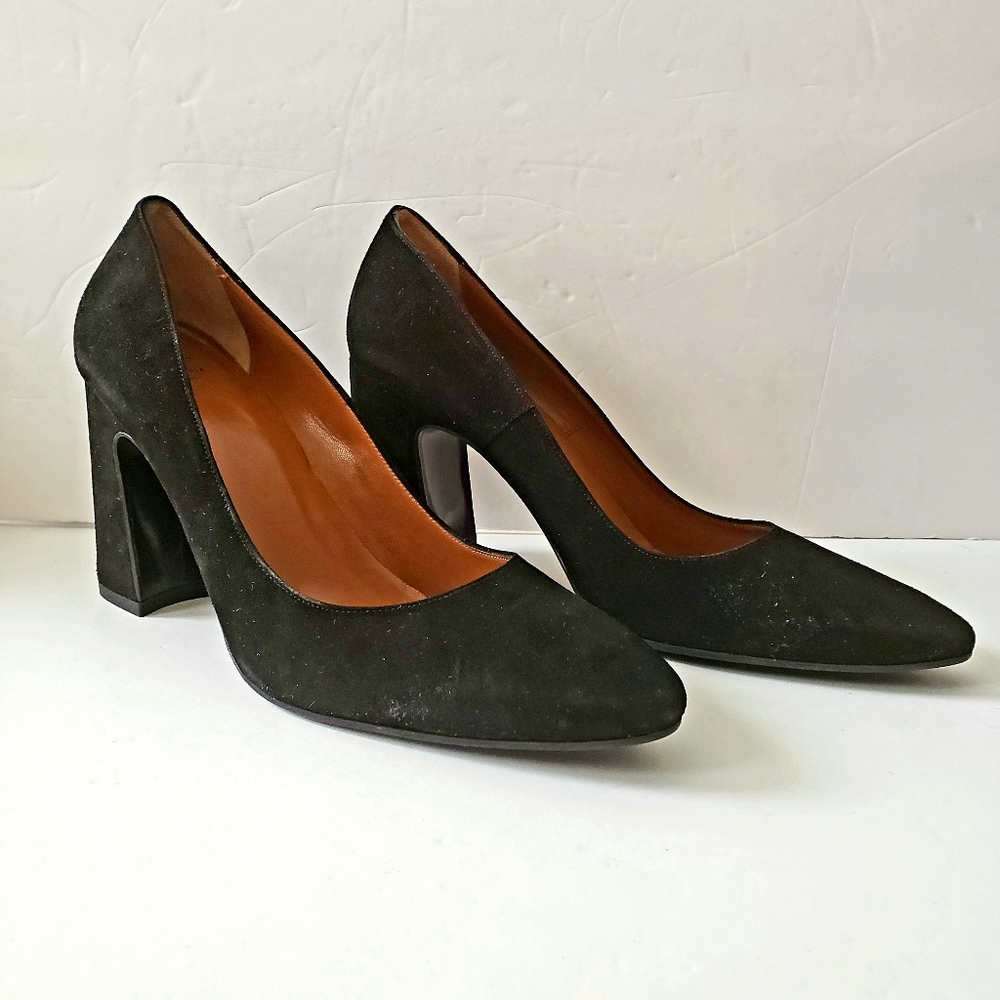 Aquaitalia Neely Solid Suede Pump - Picture 2 of 8